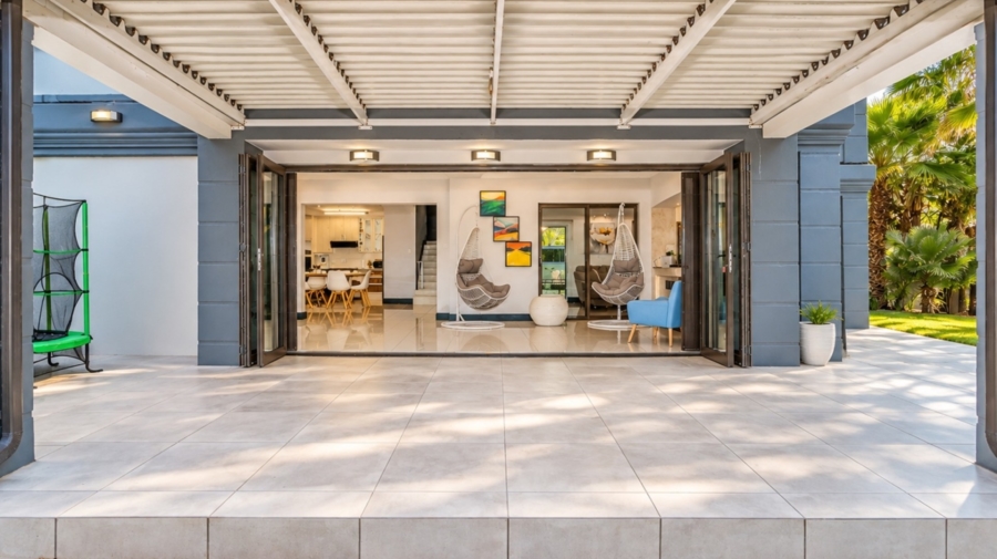 3 Bedroom Property for Sale in WestLake Country Safari Estate North West